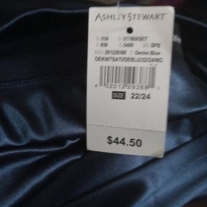 Women's denim blue stretch pants